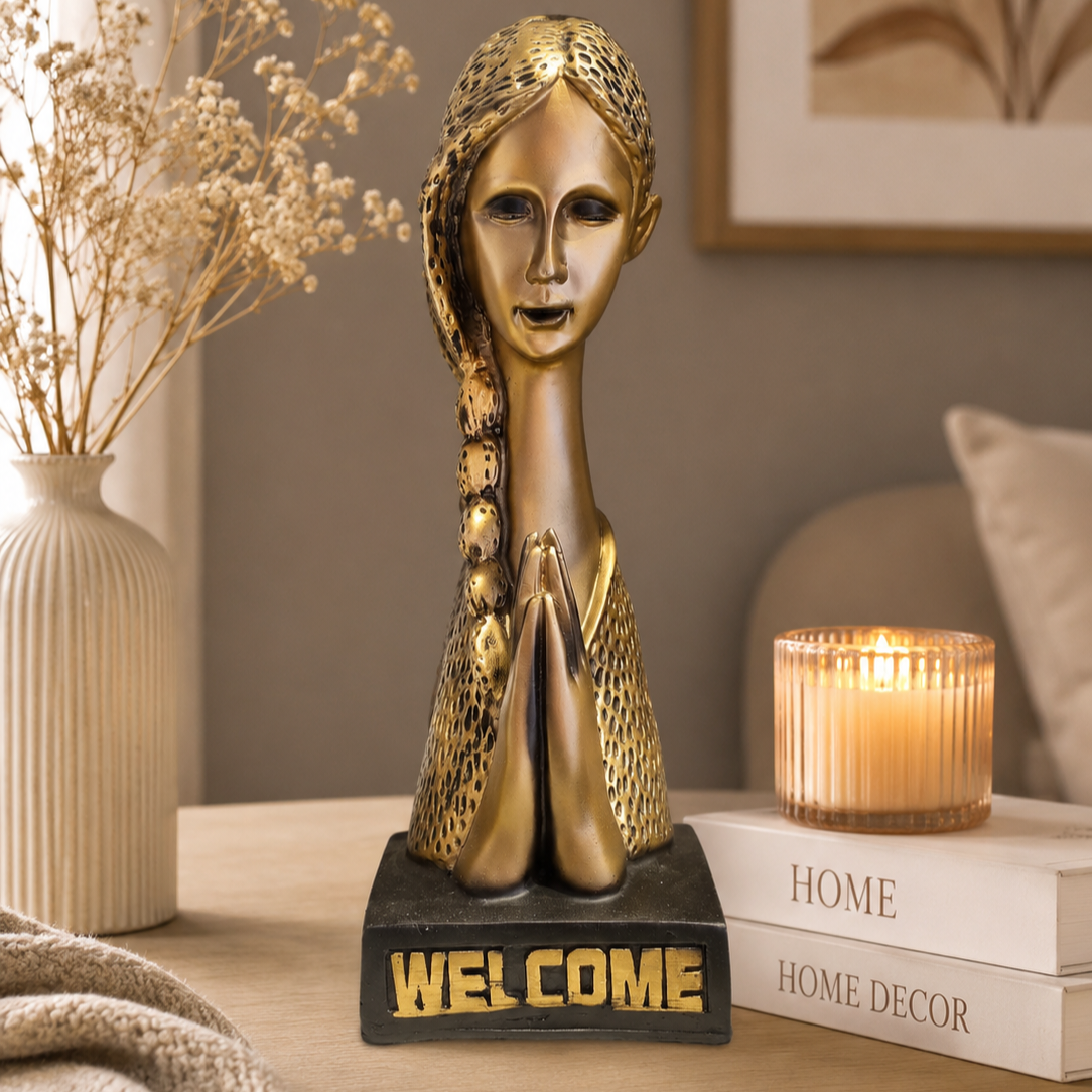 Welcome Charm Figurine